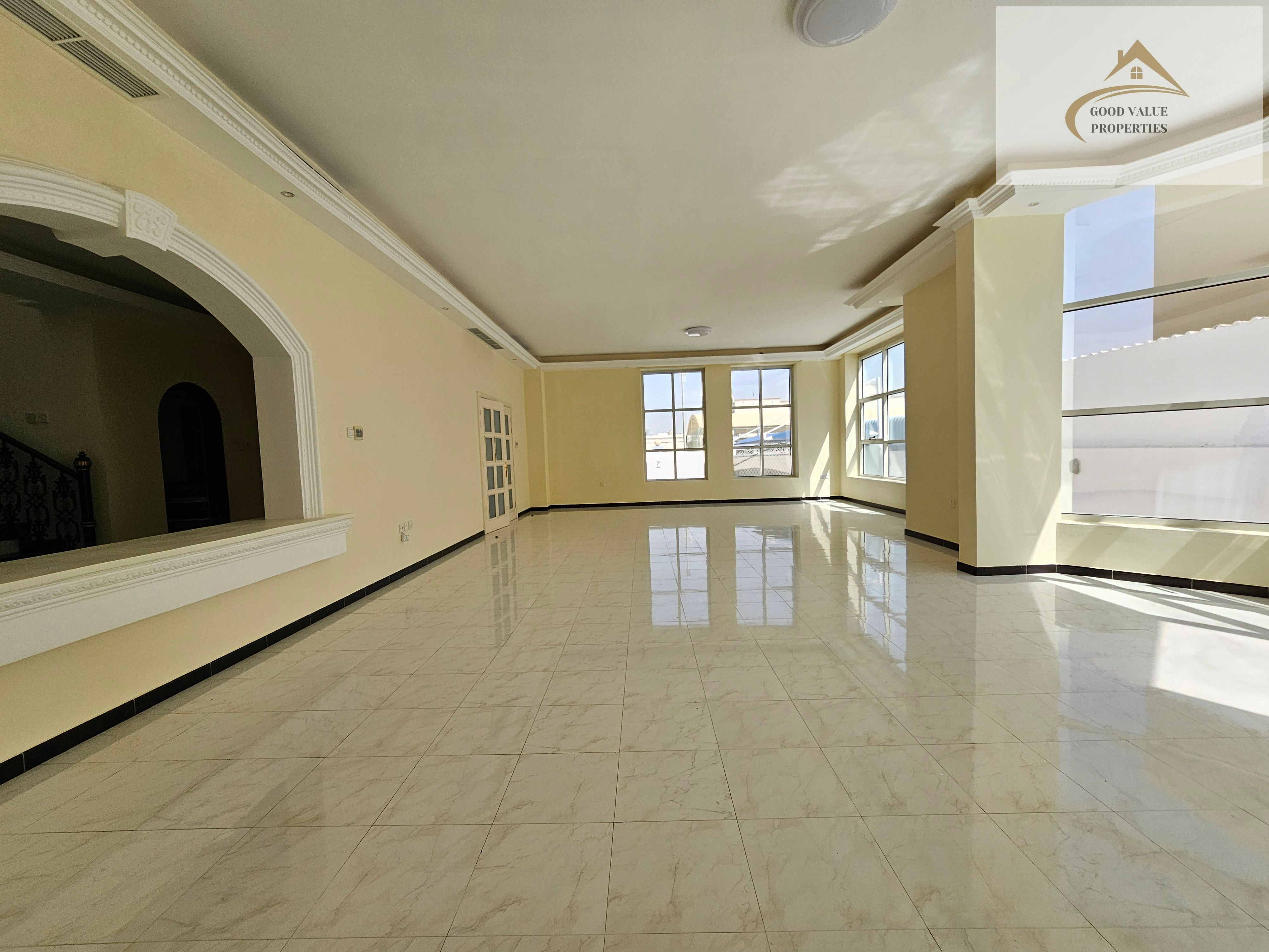 Spacious 4 Bhk villa with big green garden