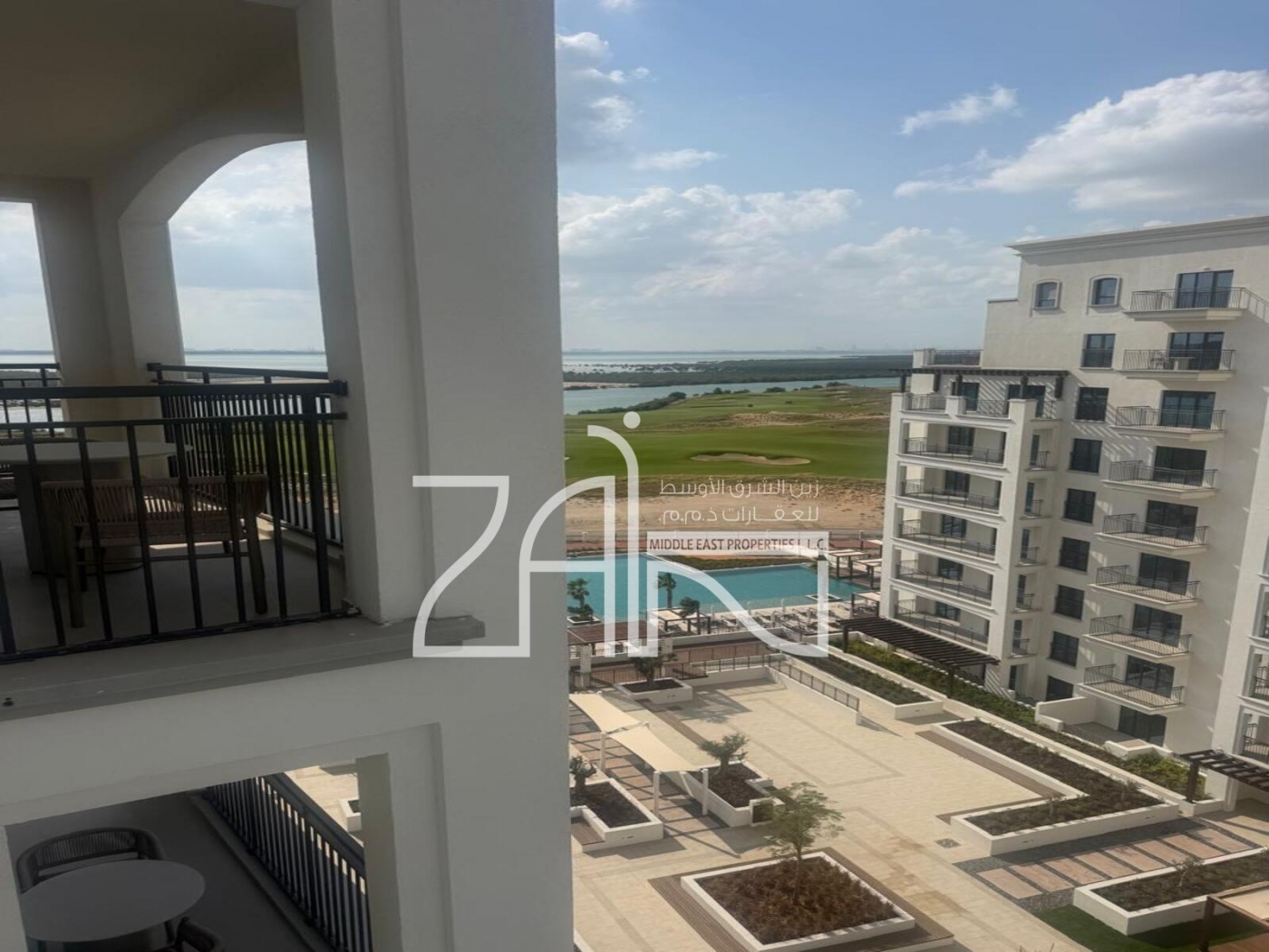 Cozy Furnished Studio| Partial Canal and Pool View