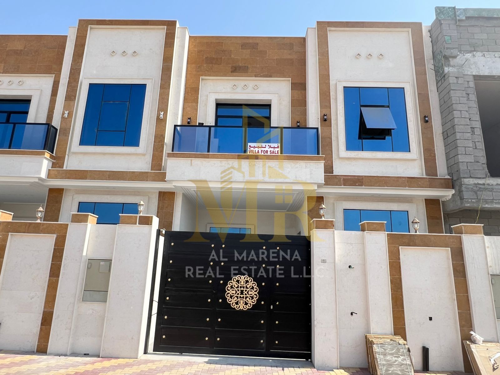 Villa directly from the owner, personal finishing, on a main street, close to all services, freehold ownership for all nationalities and without down