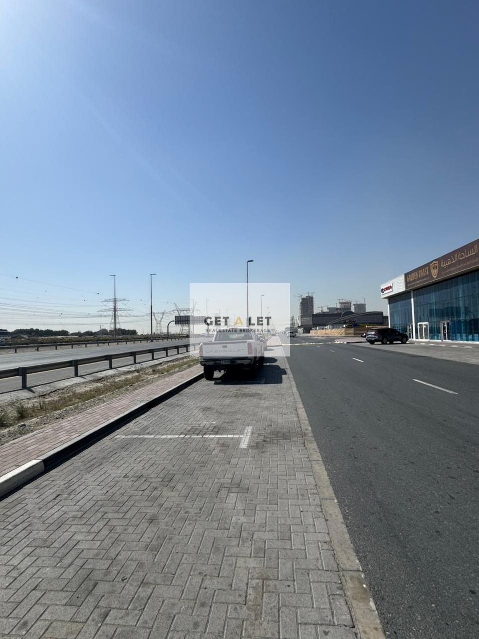 Open Yard with Office & Staff Accommodation for Rent – Main Road Facing