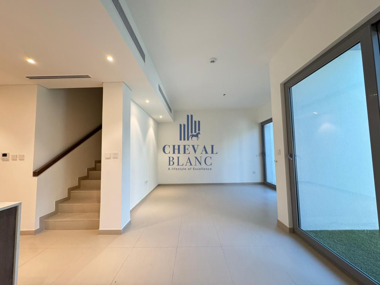 Internal Unit || Land Scaped || Ready to Move in