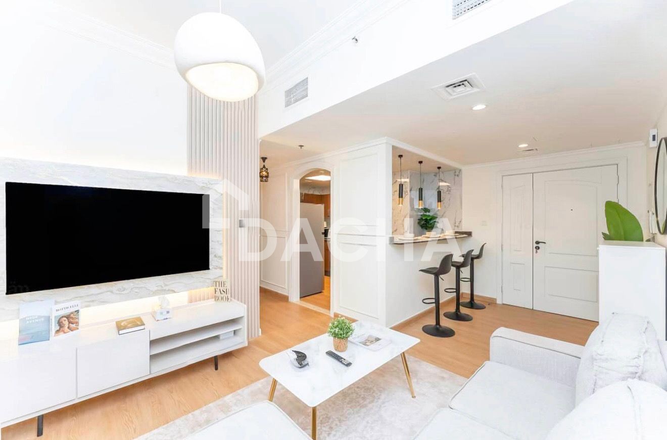 PARTIAL MARINA VIEW | VACANT | HIGH FLOOR
