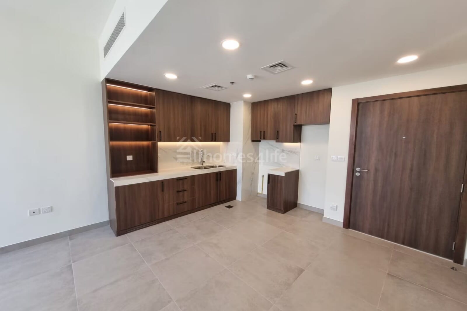 Corner Unit | Townhouse View | Vacant Mid March