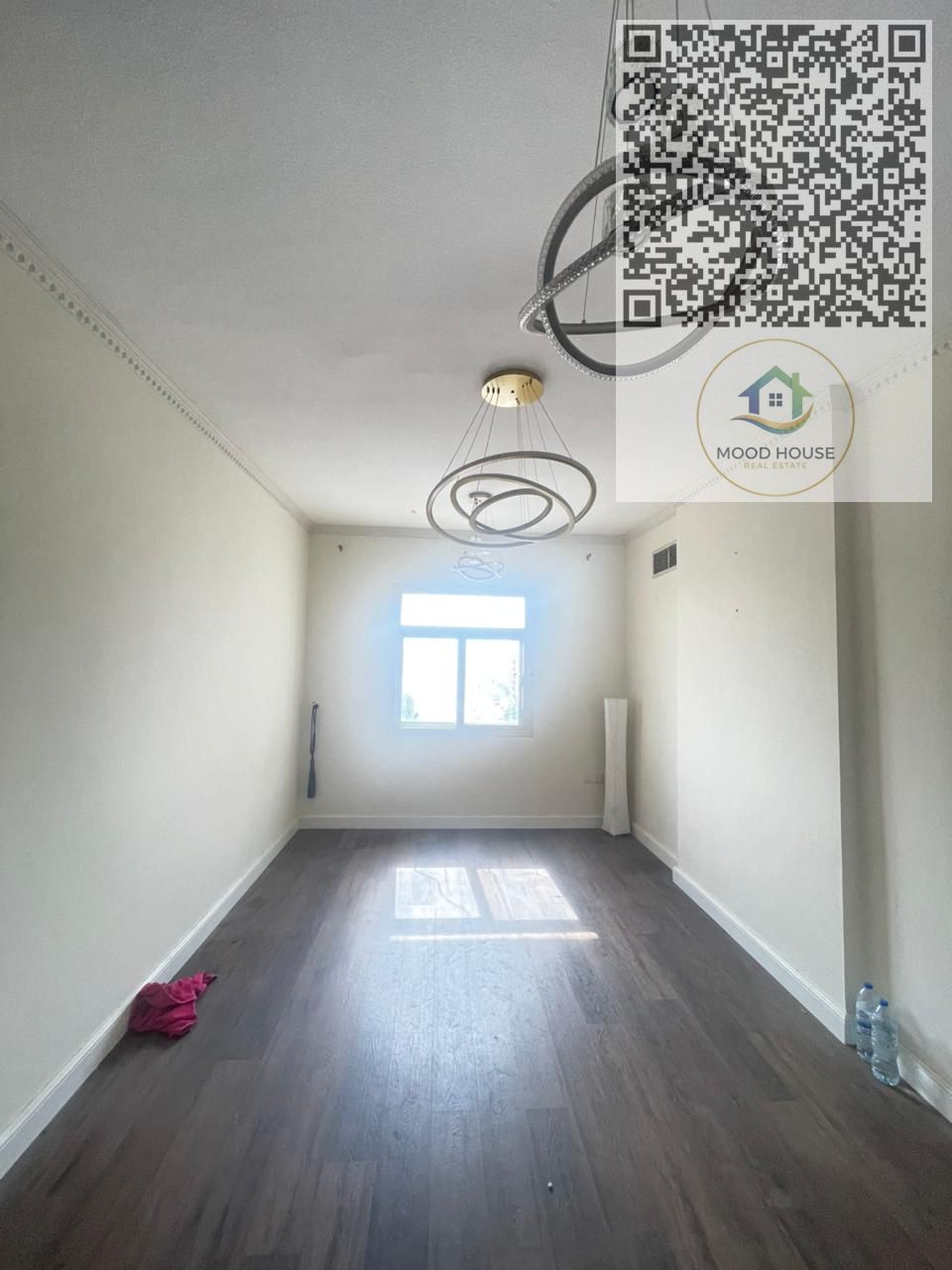 “Close to Emirates Markets and D2D – easy access to all services and facilities