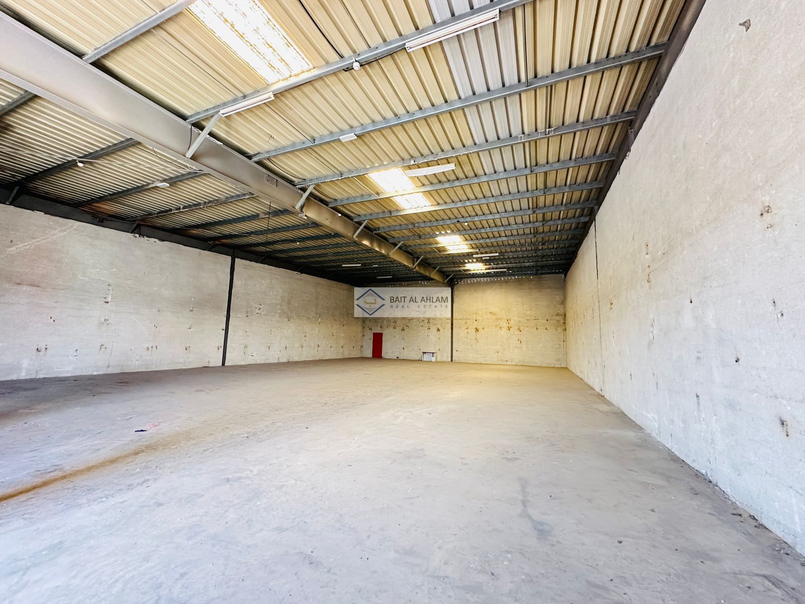 3 Phase Electricity/6000 Warehouse for Rent in industrial Area 15,Sharjah