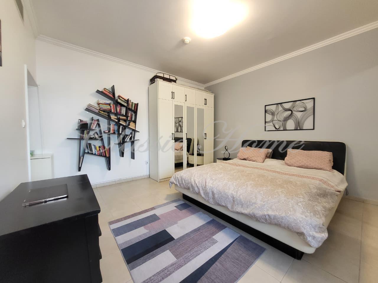 Upgraded | Fully Furnished | Prime Downtown Location