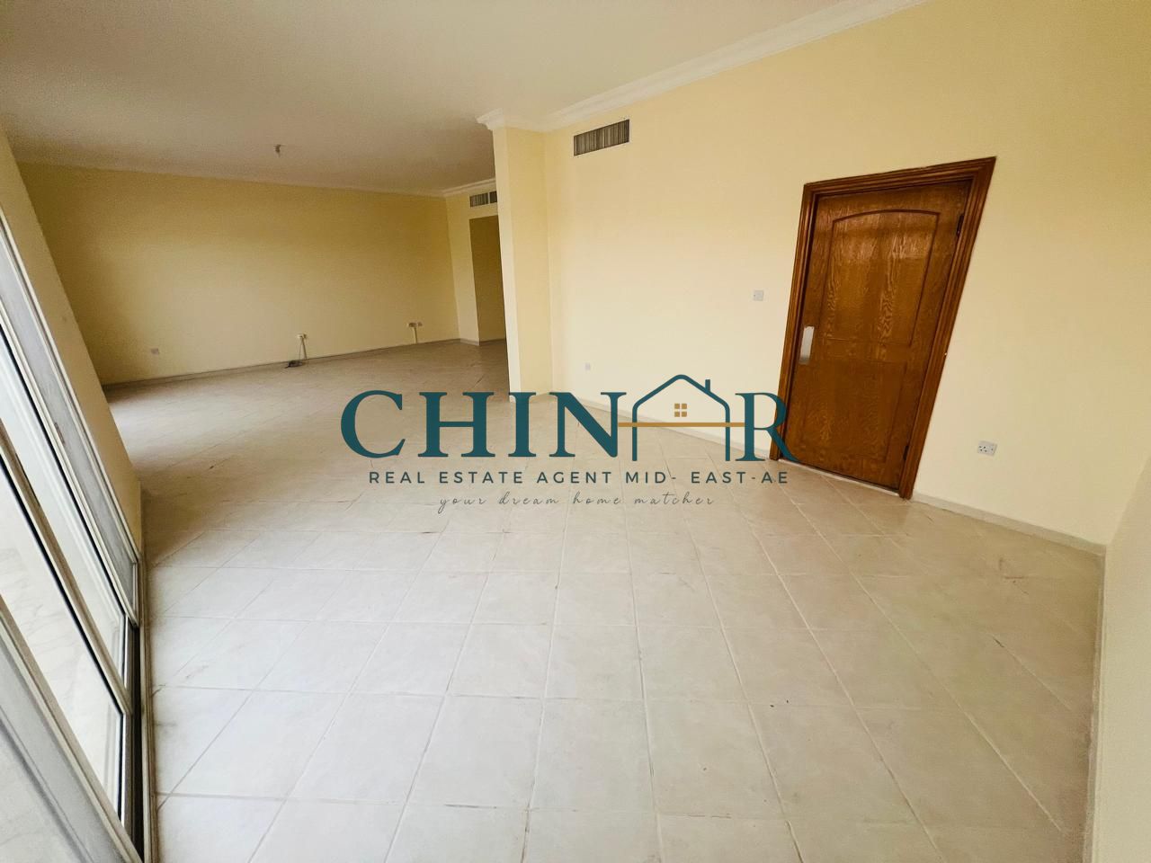 VILLA | JUST VACATED|5BHK +MAID-ROOM | CENTRAL AC | PRIME LOCATION | 3- 4 PAYMENTS | CALL US TODAY!