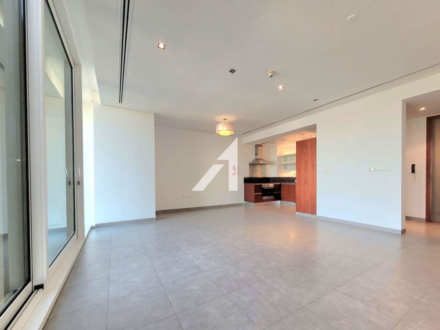 Huge 1BR | Best Layout | Near DIFC | Prime Address
