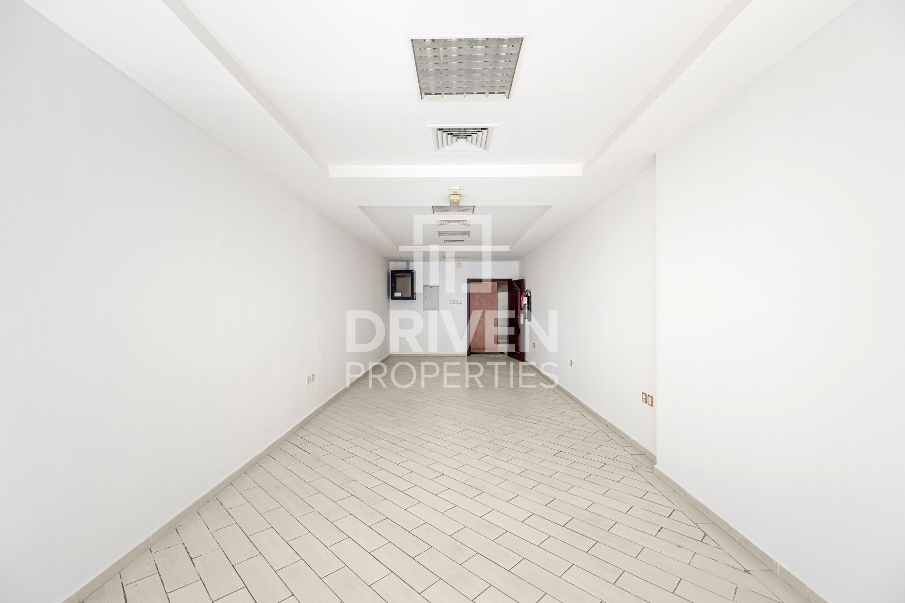 Open Layout | Near Metro | Ready To Move-In