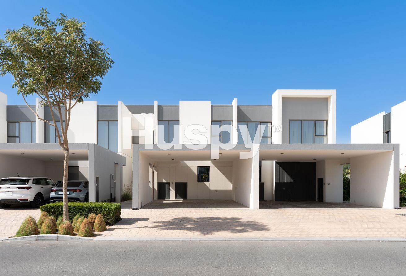 Close to Amenities | Landscaped | Vacant