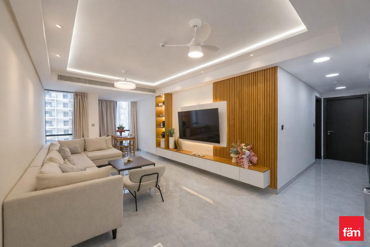 Lake View | High Floor | Best Layout