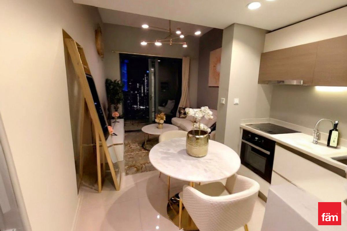Cozy | Stylish Unit | Canal View