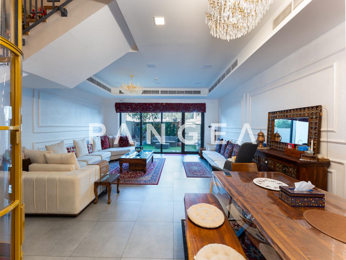 Upgraded 4BR | Private Elevator | Parkside