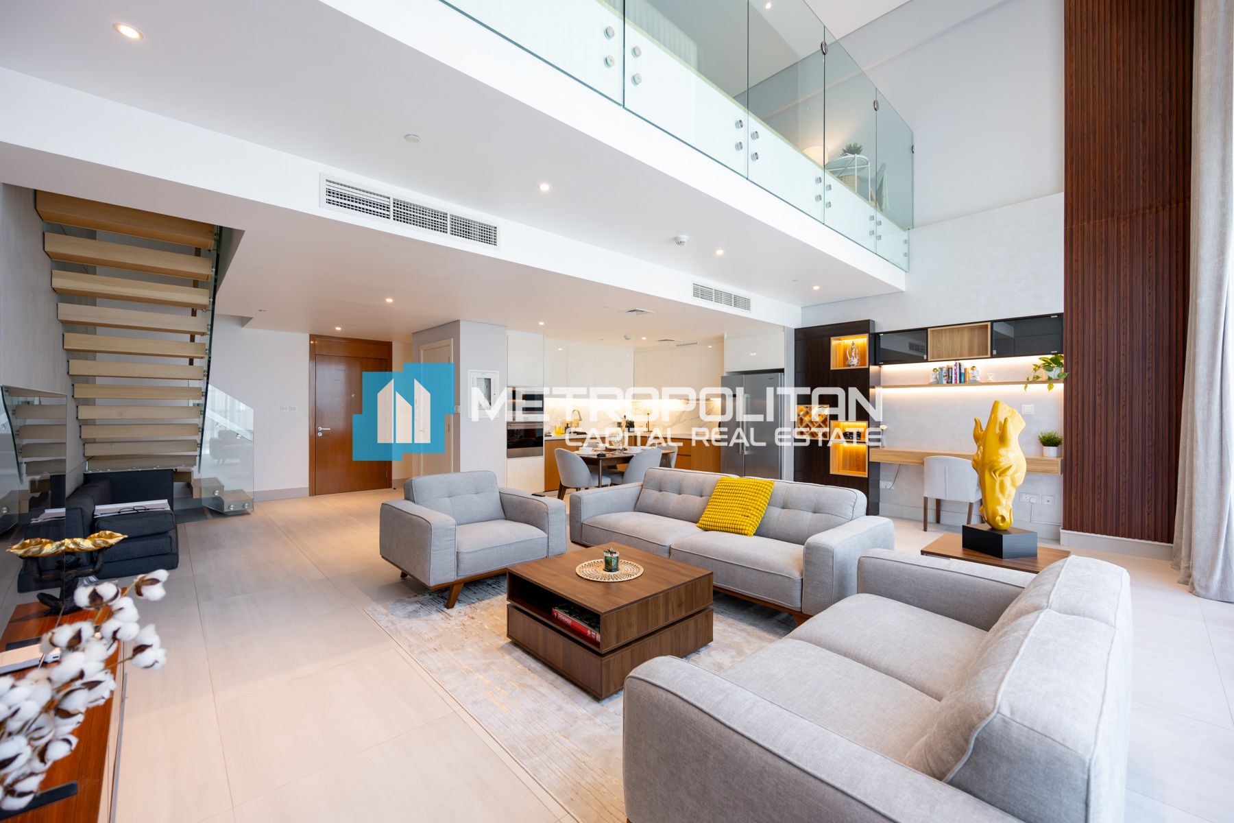 Furnished 1BR | Loft Style | Direct Beach Access
