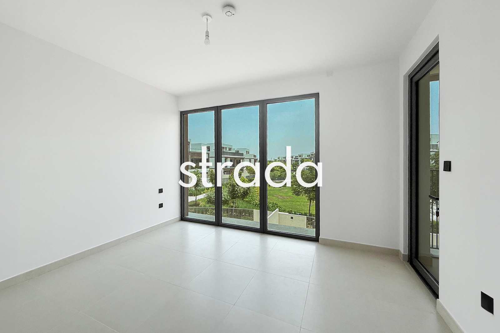 Unique and Extended | Pool View | Smart Home