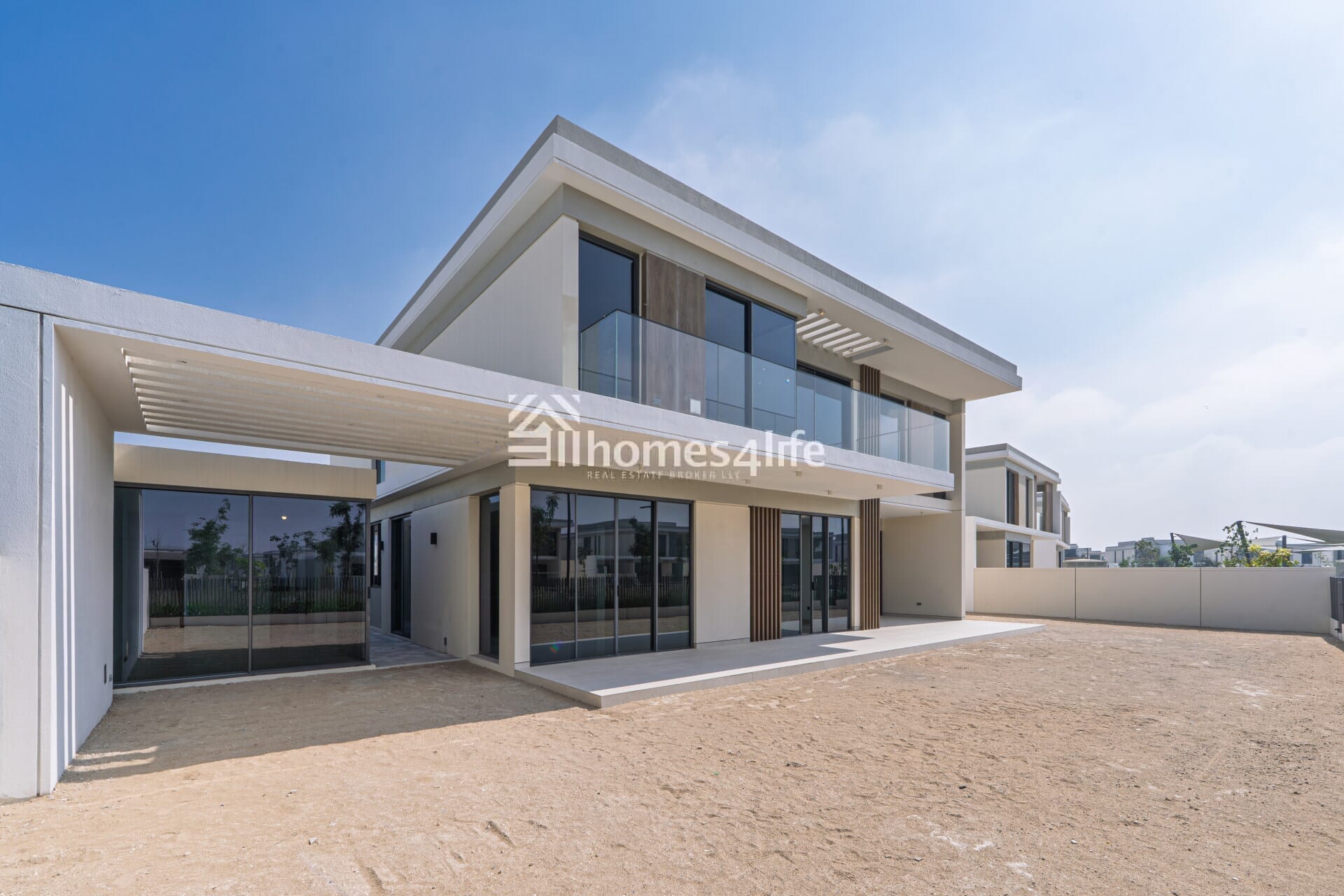 CORNER UNIT | FULLY UPGRADED | ON PARK