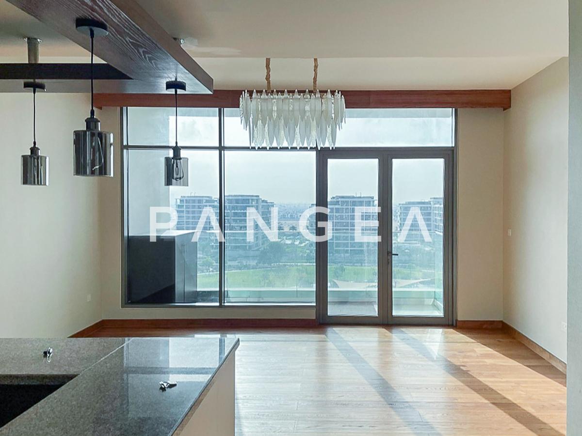 Vacant | Pool and Park View | Open Kitchen