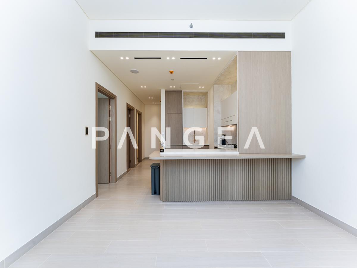 Study Room | Park Facing | Low Floor