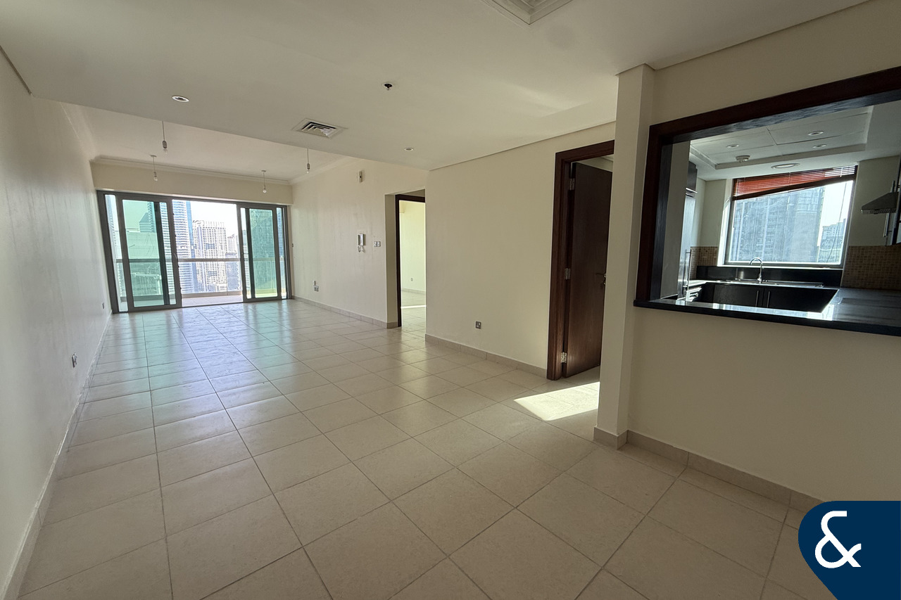 High Floor | Bright Layout | 8 Boulevard Walk
