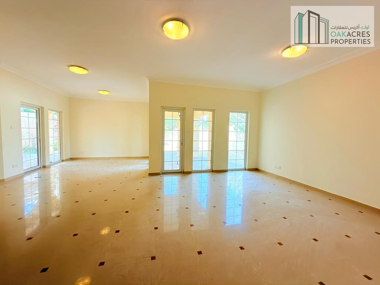 Elegant 4 Bedroom+ maids Villa -Prime Location