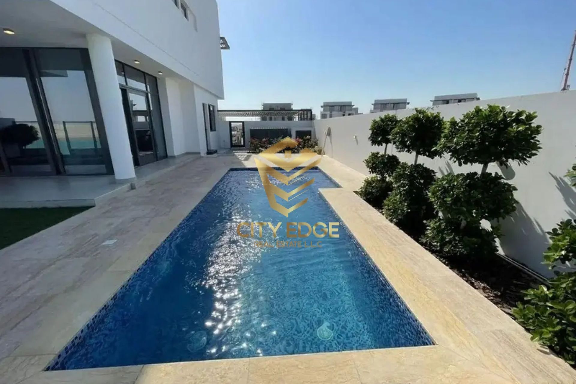 3 years installments,Ready 4br ,discounts,luxury