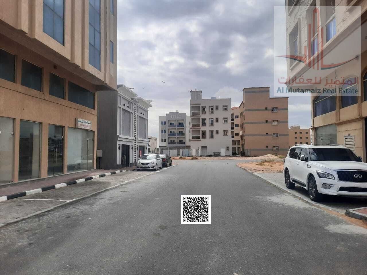 Residential/commercial G+3 PRIME LOCATION directly opposite the Al Aaliyah Villas
