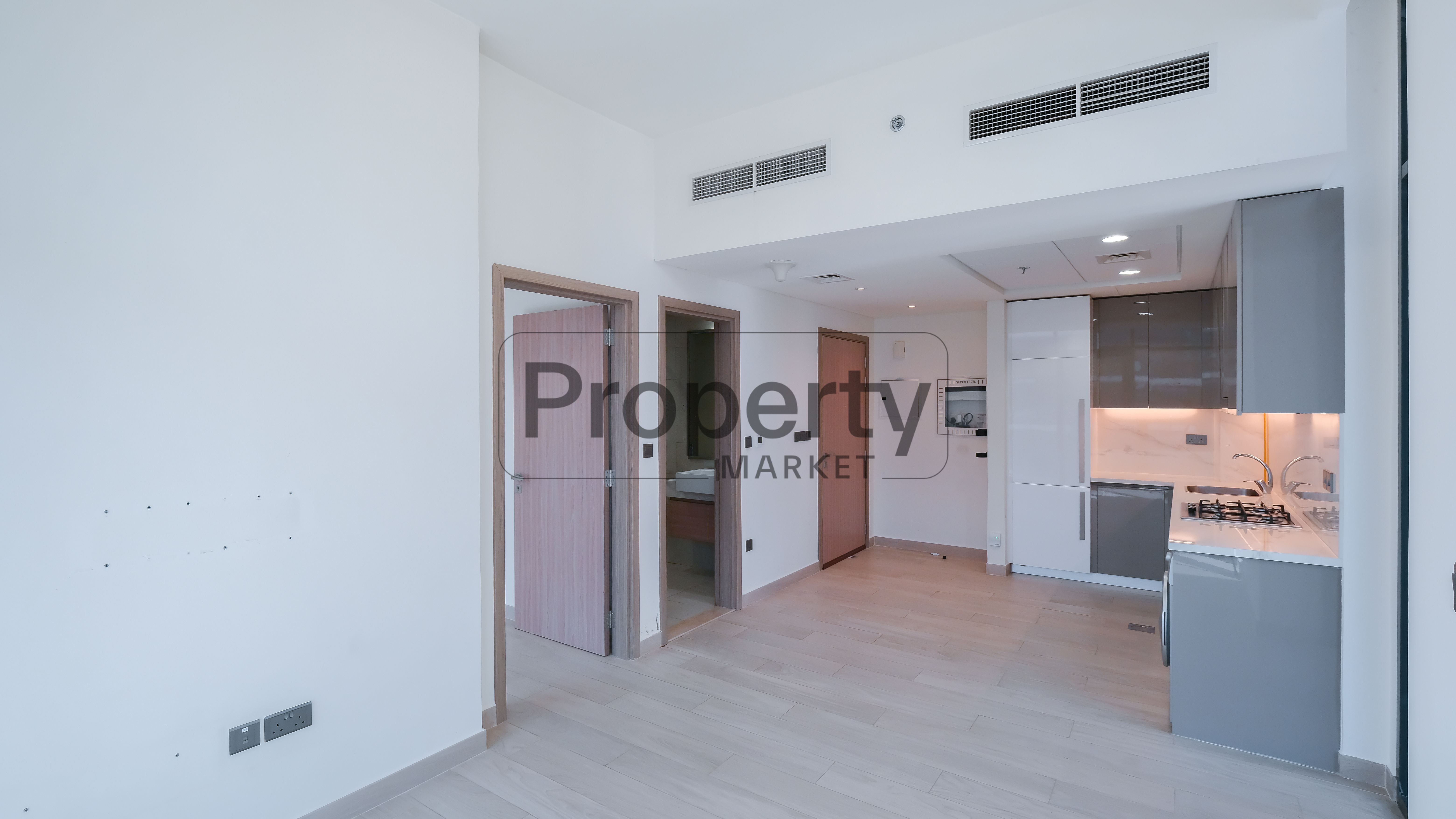 Spacious | Balcony | Pool View | High Floor