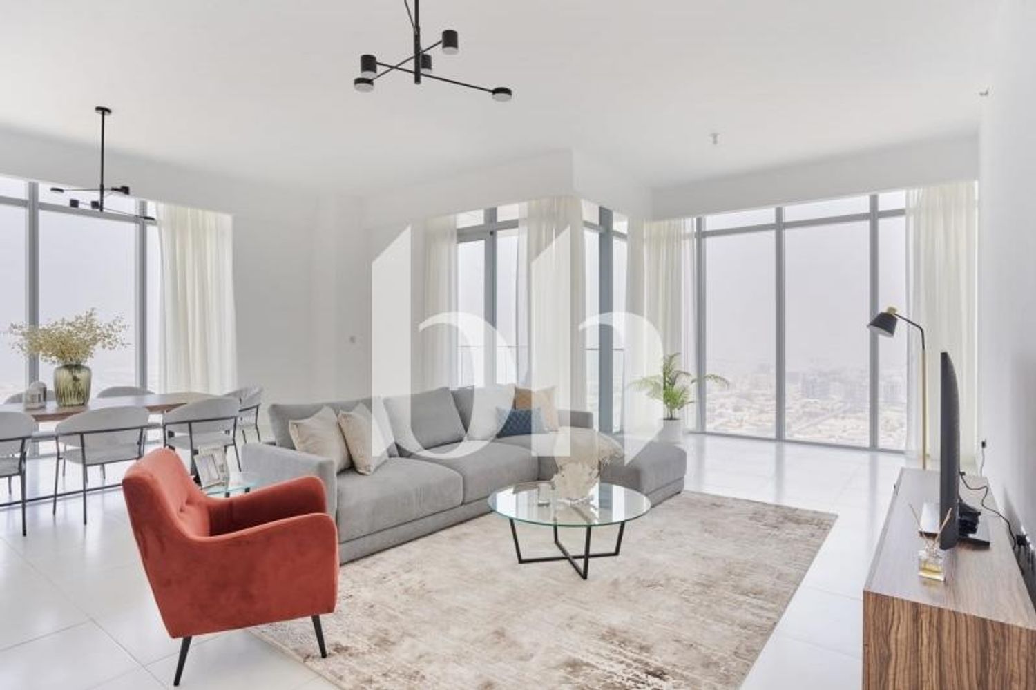 Large 3BR+Maid | Downtown Access | Bright Layouts