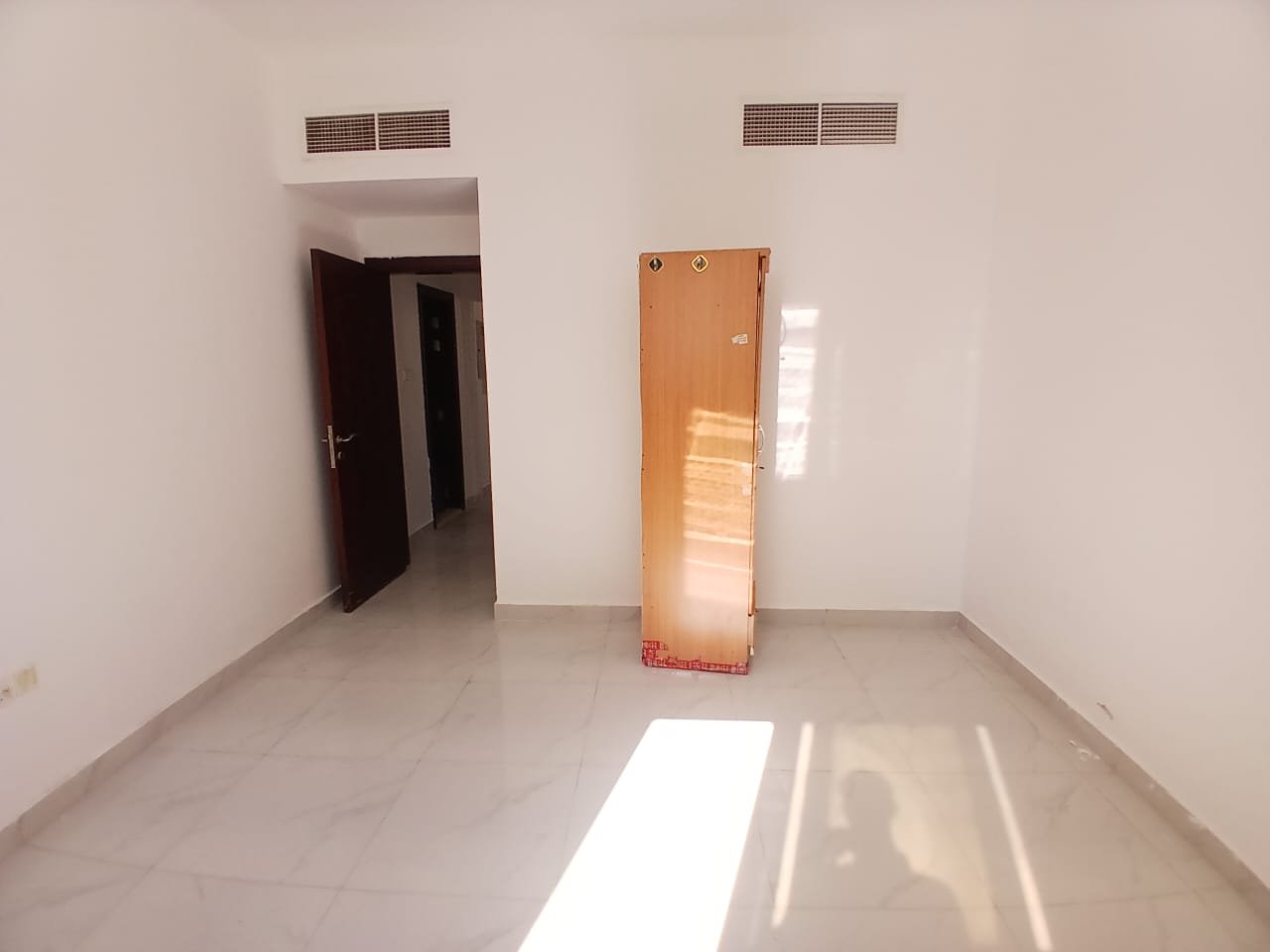 Lavish 1bhk full family building near to Jim's school 33k