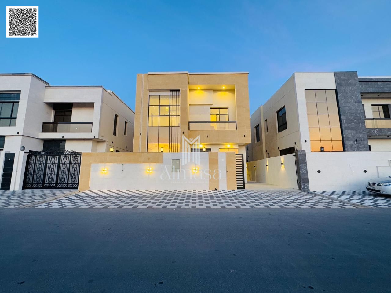 A golden opportunity to own a European-style villa with high-end finishes at an attractive price, all-inclusive, in a prime location opposite a park.