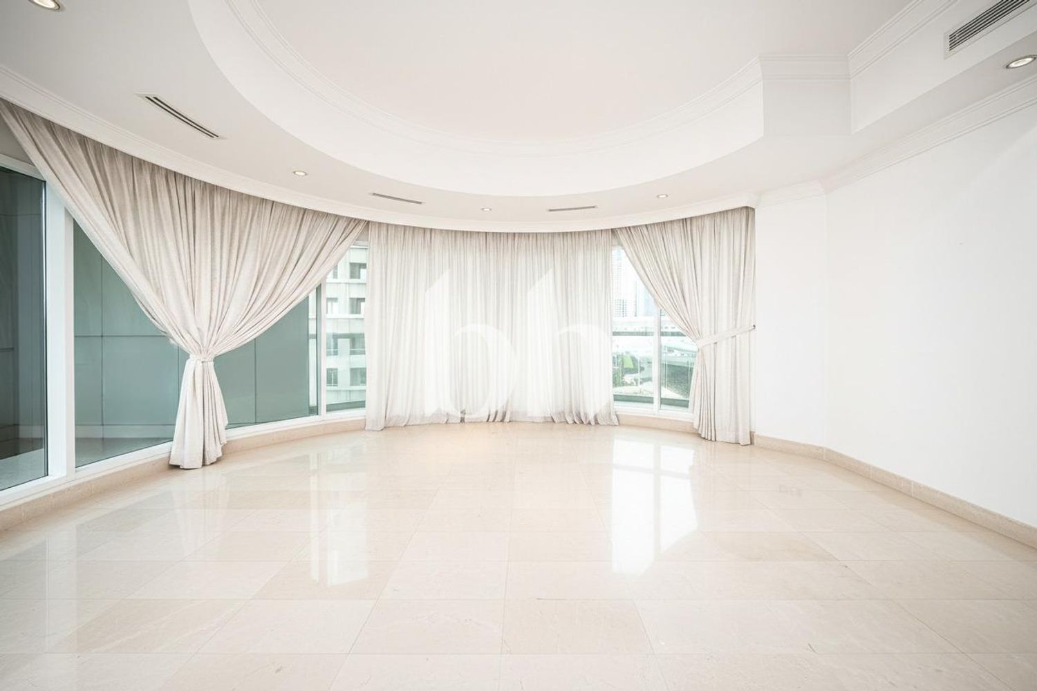 Managed | Unfurnished | Low Floor | Community View