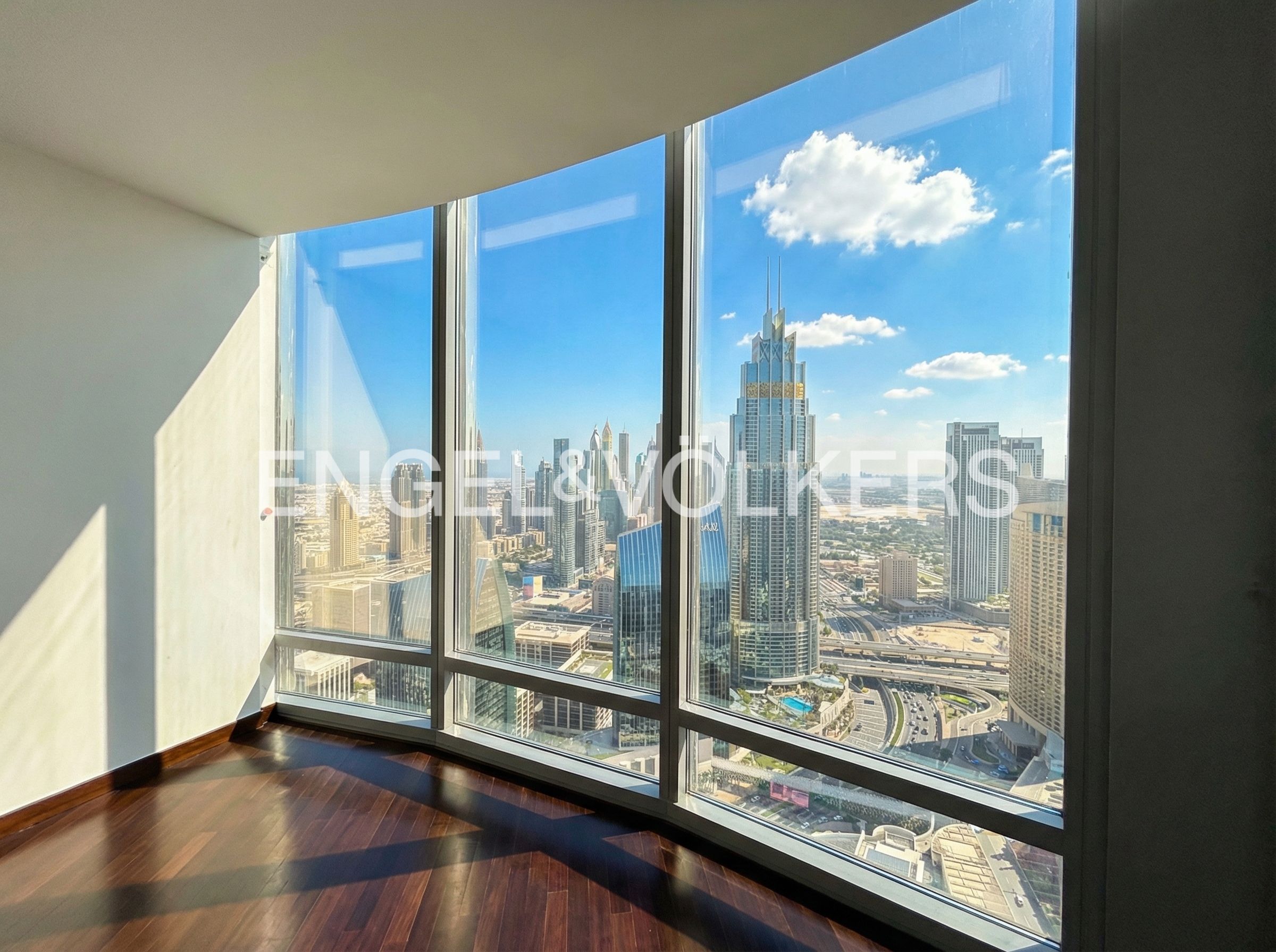 Middle floor | 2BR plus maid | Spacious
