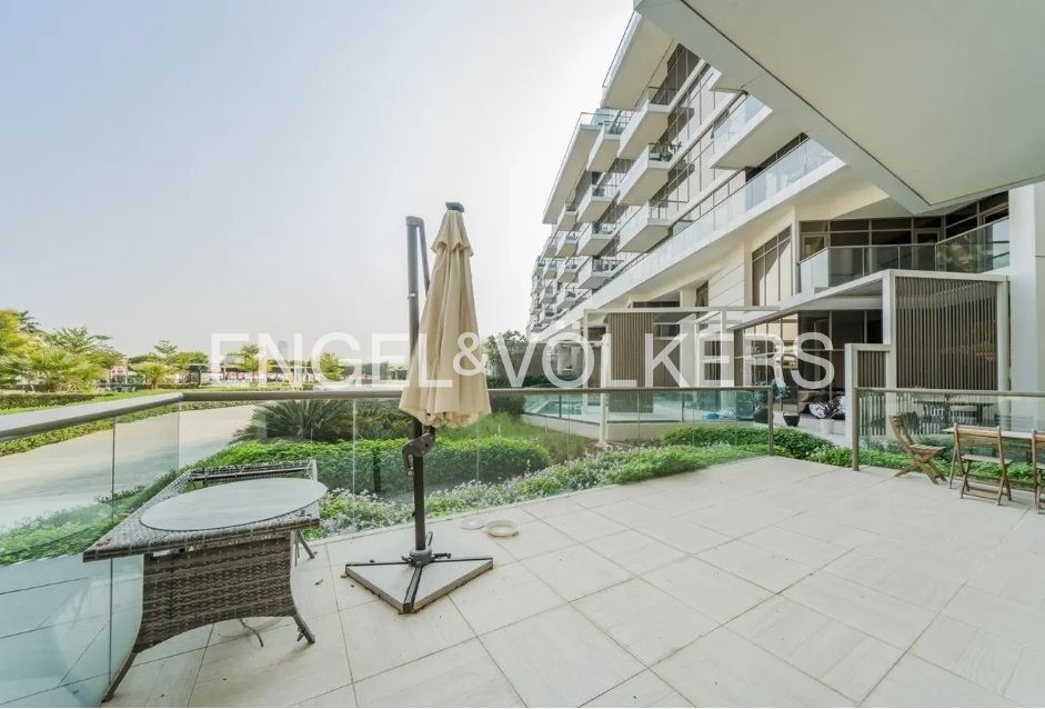 Private Terrace | Furnished | Beach Access