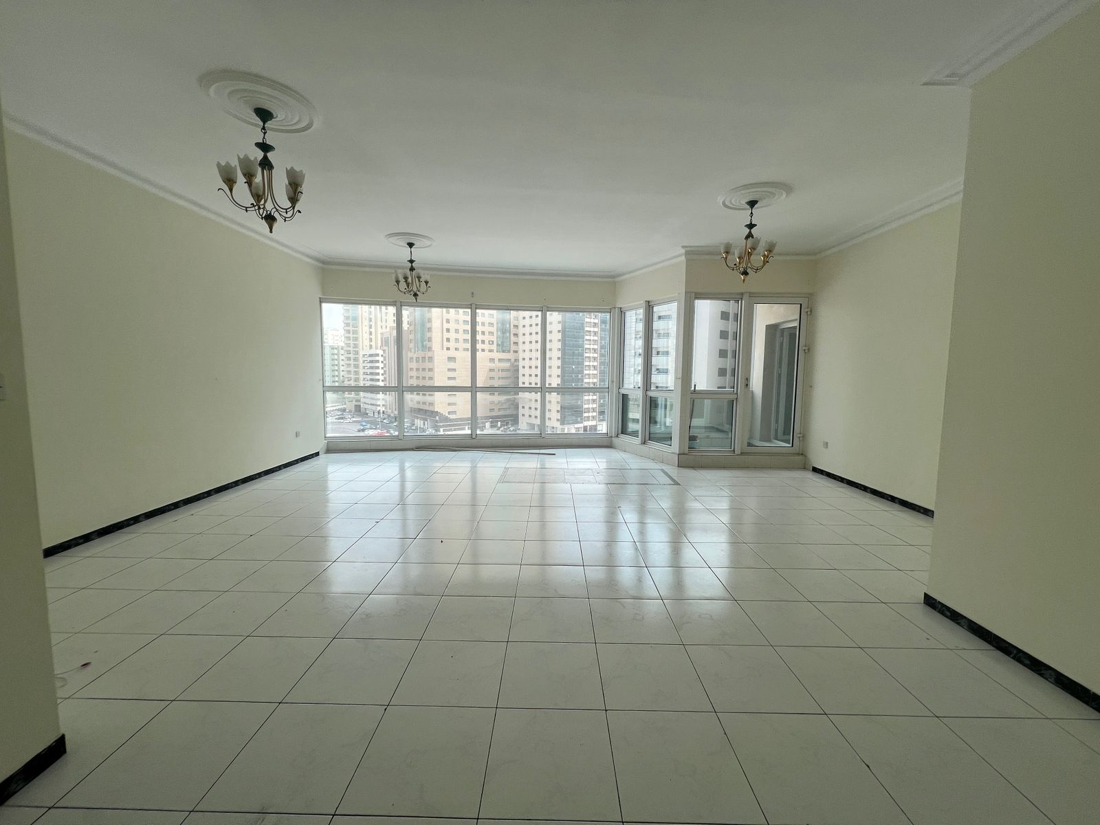 Free AC | 1 month free | Open view with balcony | Spacious with maid room | Family-friendly tower | Free maintenance | Near all services