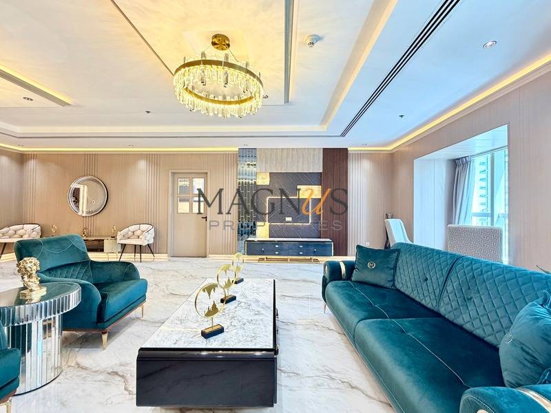 LAVISH PENTHOUSE | SEA VIEW | UPGRADED FURNISHED