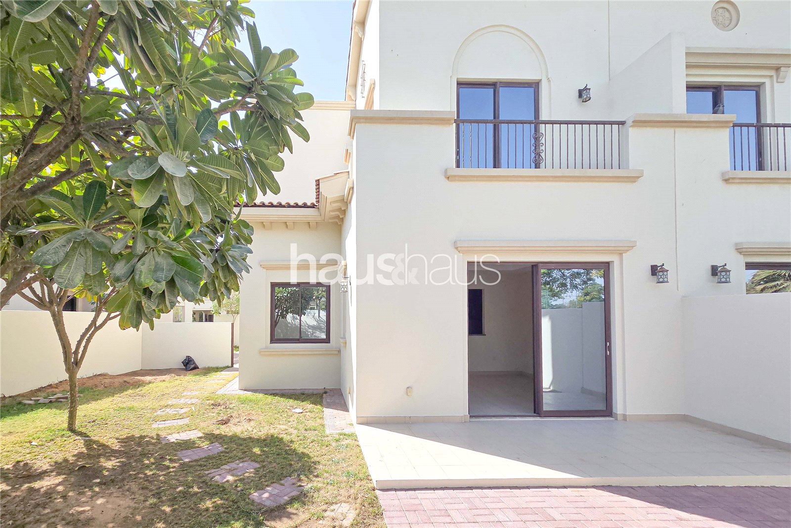 Large Plot | Family | Available Now