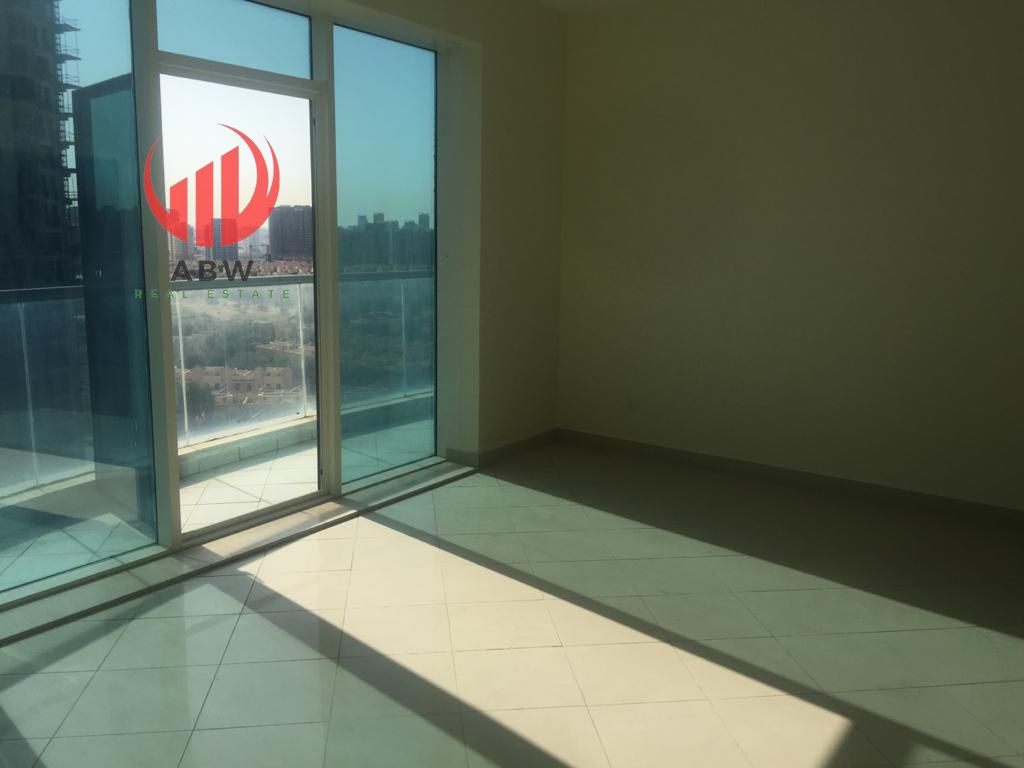 Ready to Move | 1 Bed + Hall | Canal-Facing