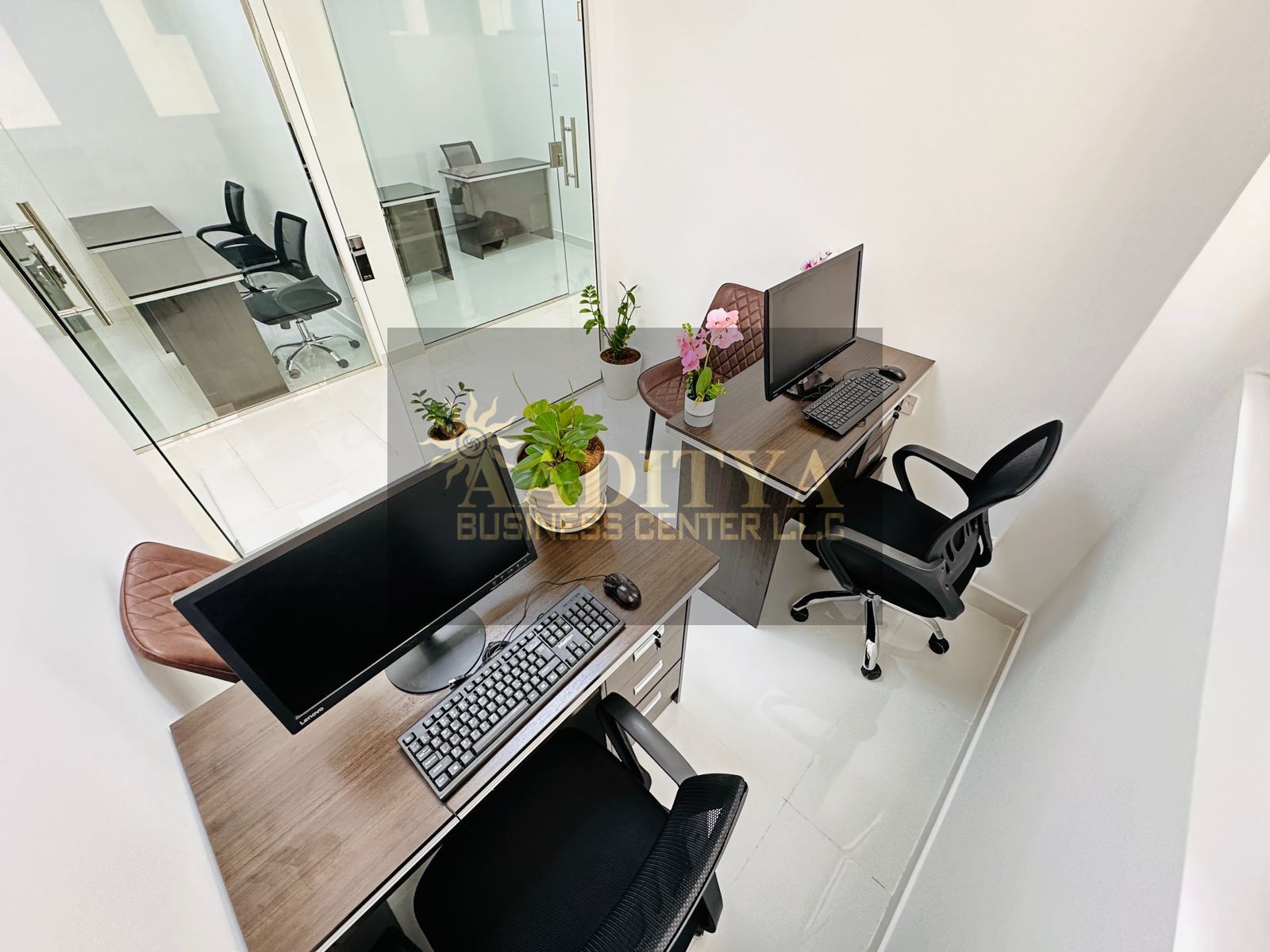 Fully Furnished office | no Commission | near to Metro Station |