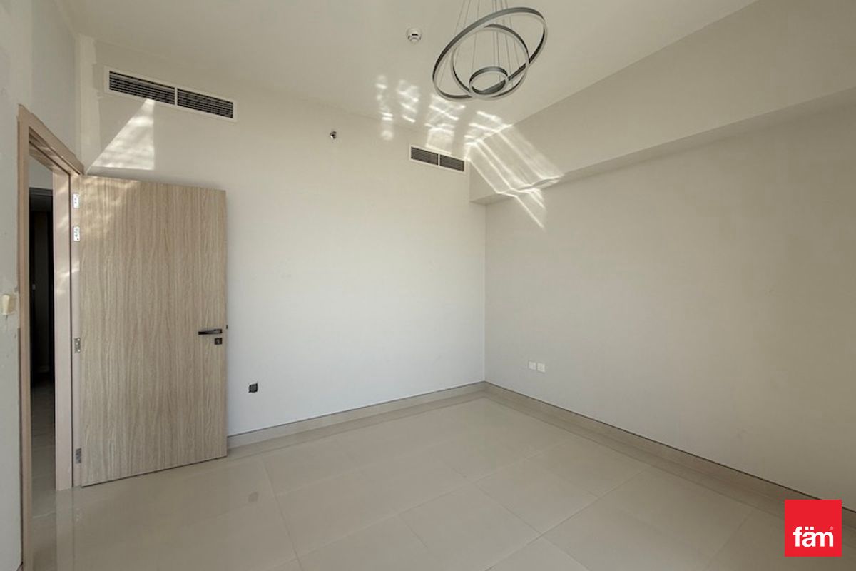 1 Bed Plus Maidvacant Unit. Brand New Building
