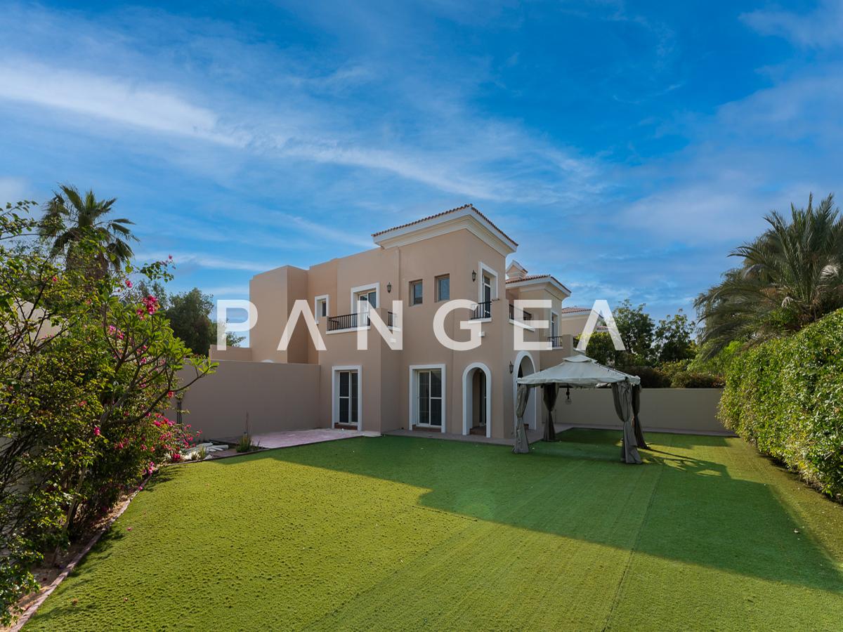 Ready to move in | Large Plot | Flexible Cheques