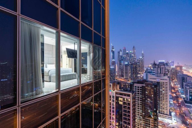 Luxury 2 Bedroom apt with Breathtaking Marina View