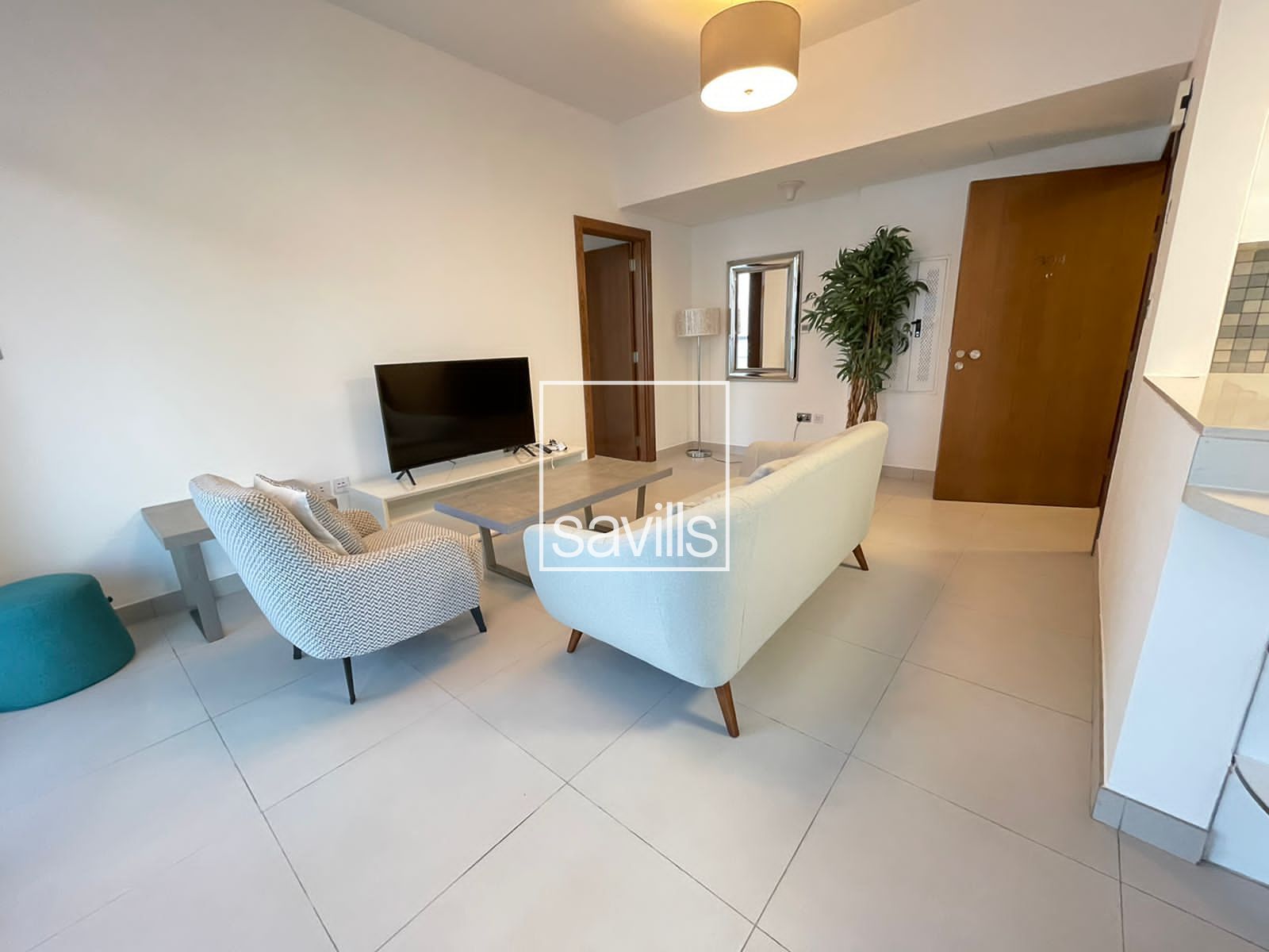 Fully Furnished | 1 Bedrooms | Up to 4 Payments