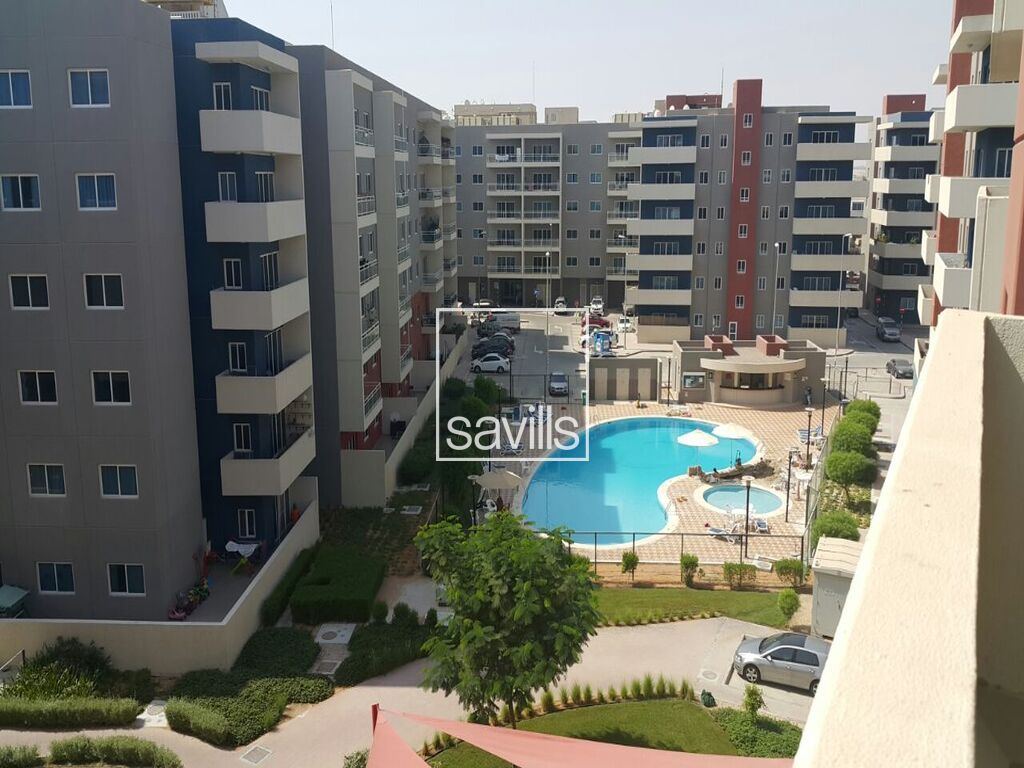 Affordable 3 Bed in Al Reef Overlooking the Park