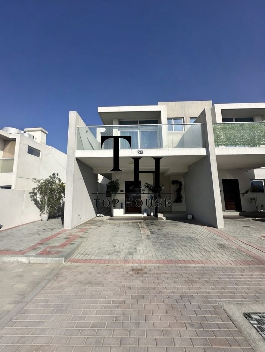 Spacious 3BR Villa | Private Luxury Living | Prime Family Living