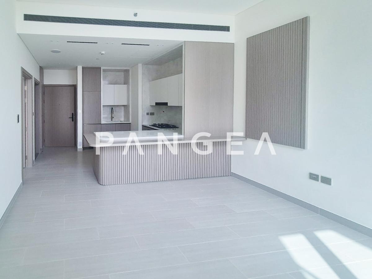 Options Available | Private Pool | Park View
