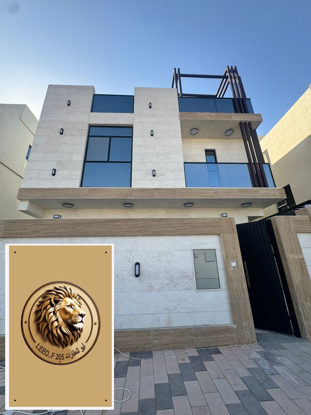 Luxury Villa for Sale in Al Helio 2 – Ajman Prime strategic location on a main road near Sheikh Mohammed Bin Zayed Road A golden opportunity to own