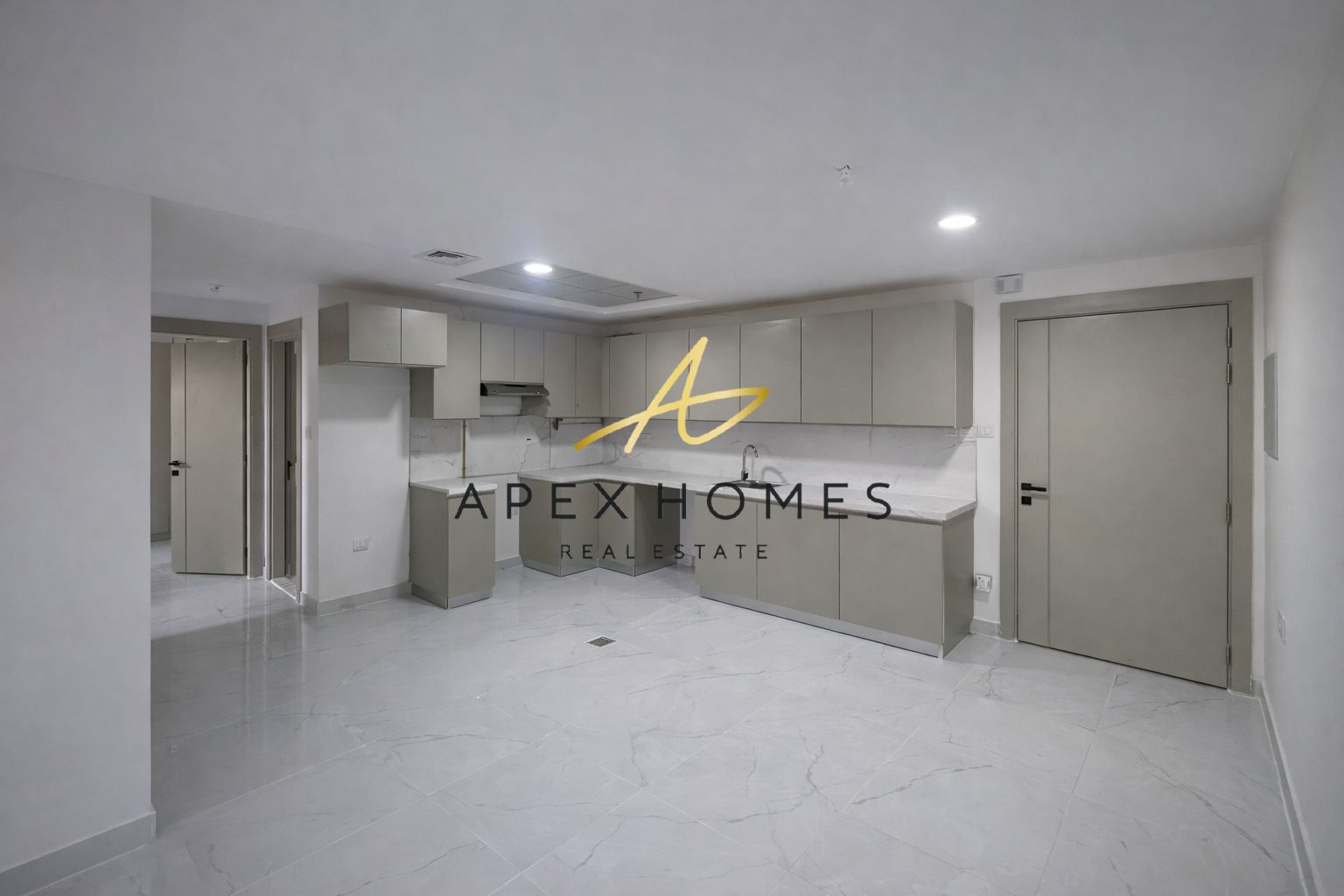 Unfurnished | High Floor | Close To Metro