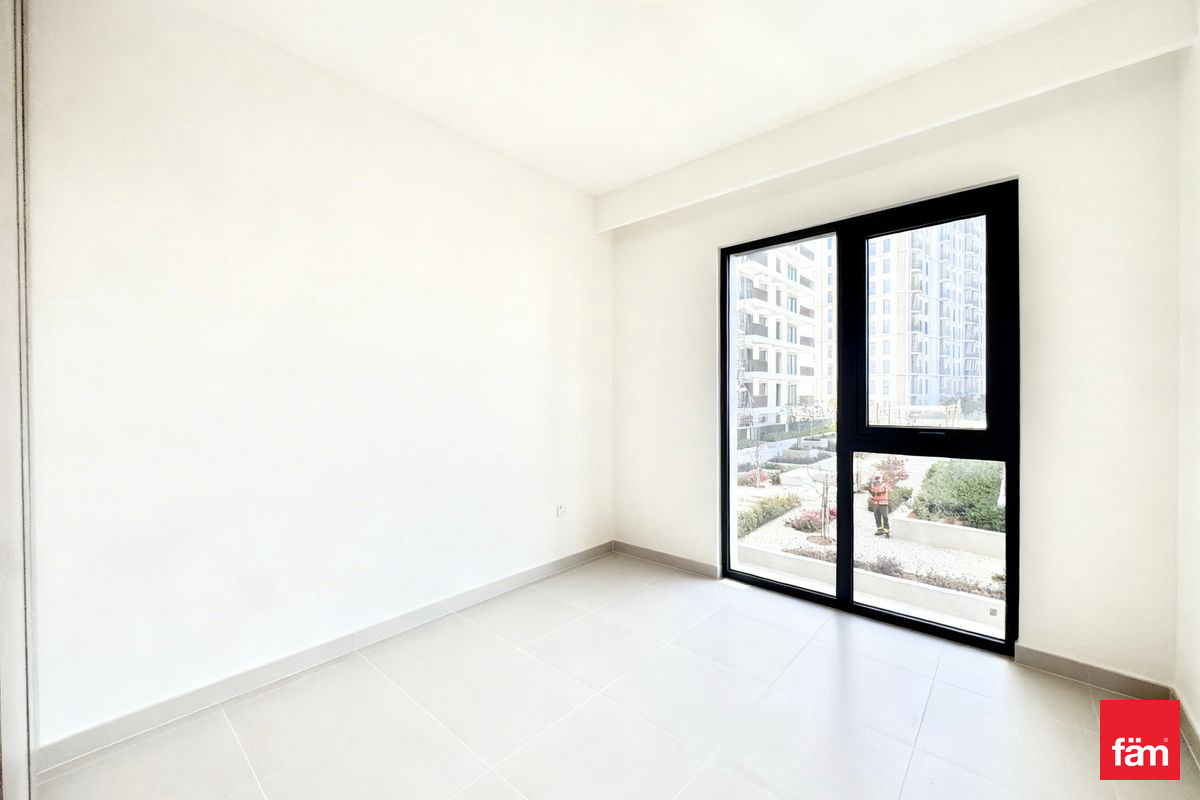 Pool view | New | Close to Mall | Top Amenities