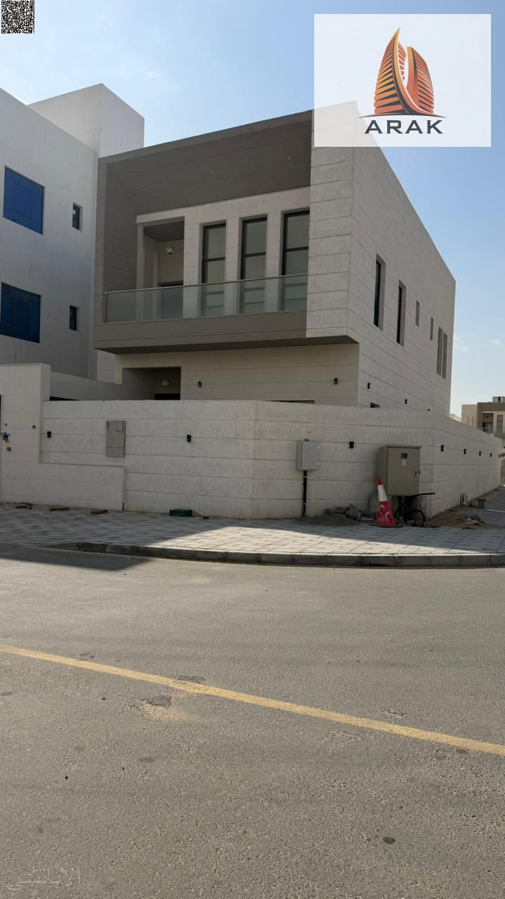 luxure villa for sale in ajman alyassmen area free hold