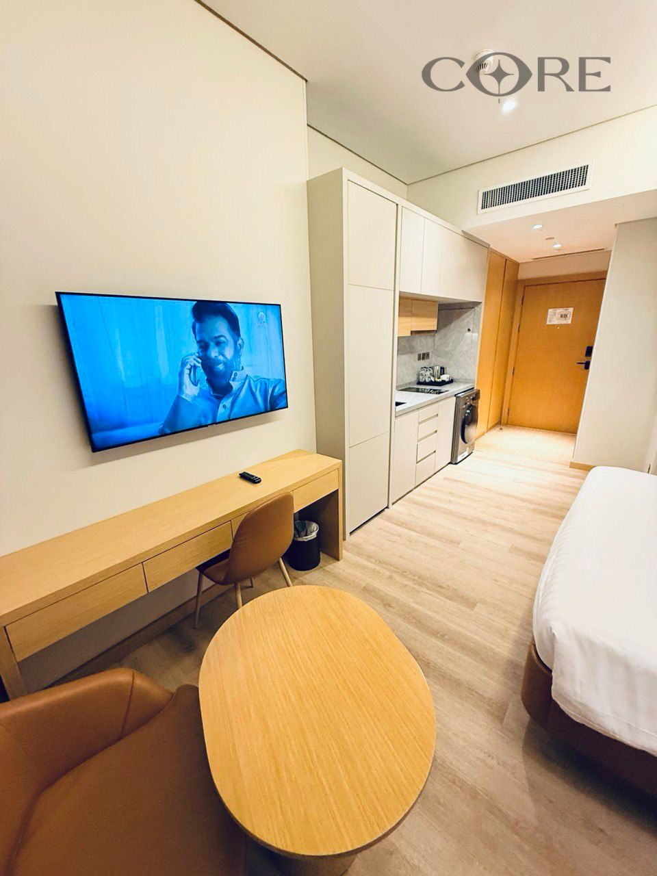 Studio for Rent | 5 Hotel Living | High Floor